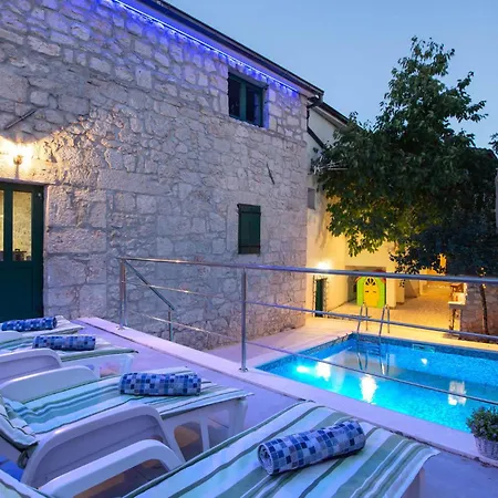 Gorgeous In With Kitchen Holiday home Kamenmost